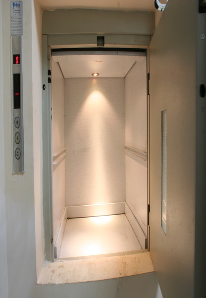 SERVICE ELEVATORS